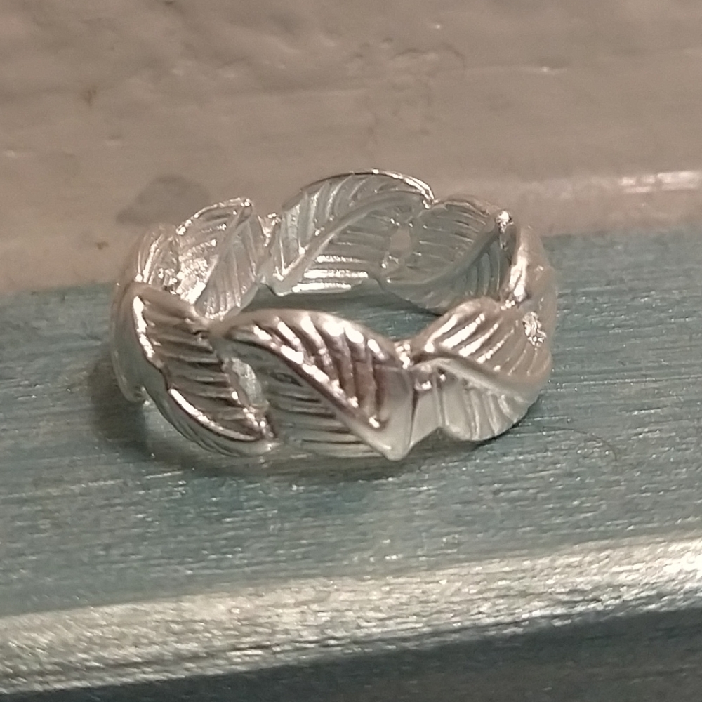 Nice Leaf Solid Sterling Silver Artistic Ring - image 7